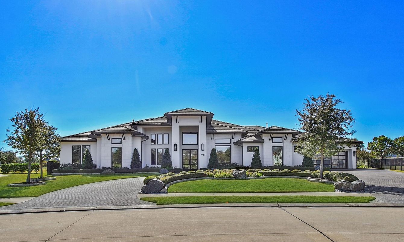 Attached, Backyard, Exterior, Facade, Mediterranean