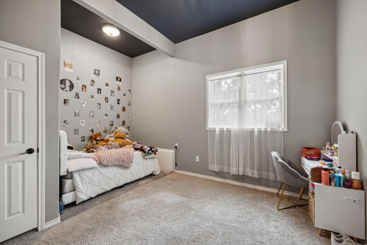 Bedroom, Home Office, Interior, Recessed Lighting