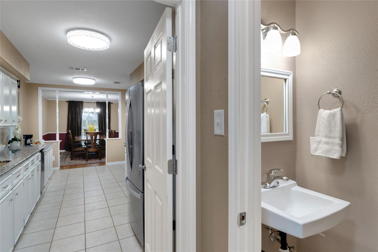 Bathroom, Dining room, Interior
