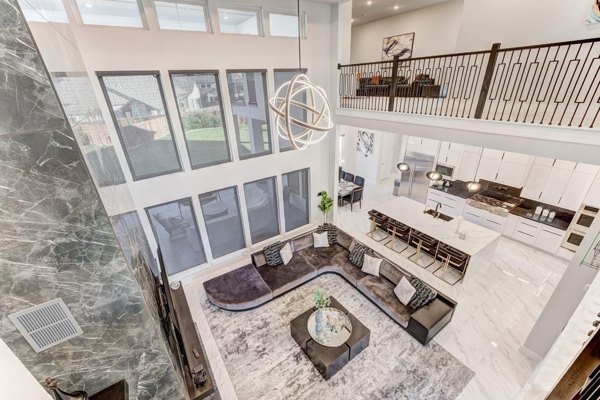 Dining room, Interior, Kitchen, Living room, Marble, Pendant Lights, Recessed Lighting