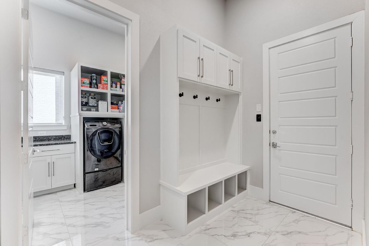 Interior, Marble, Utility Closets, Washer