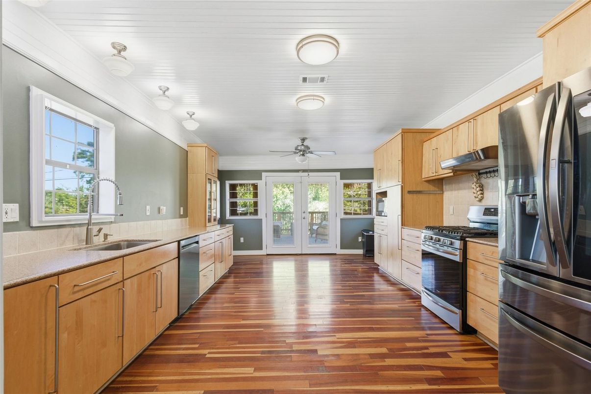 Interior, Kitchen, Stainless Steel Appliances, Wood Texture Flooring