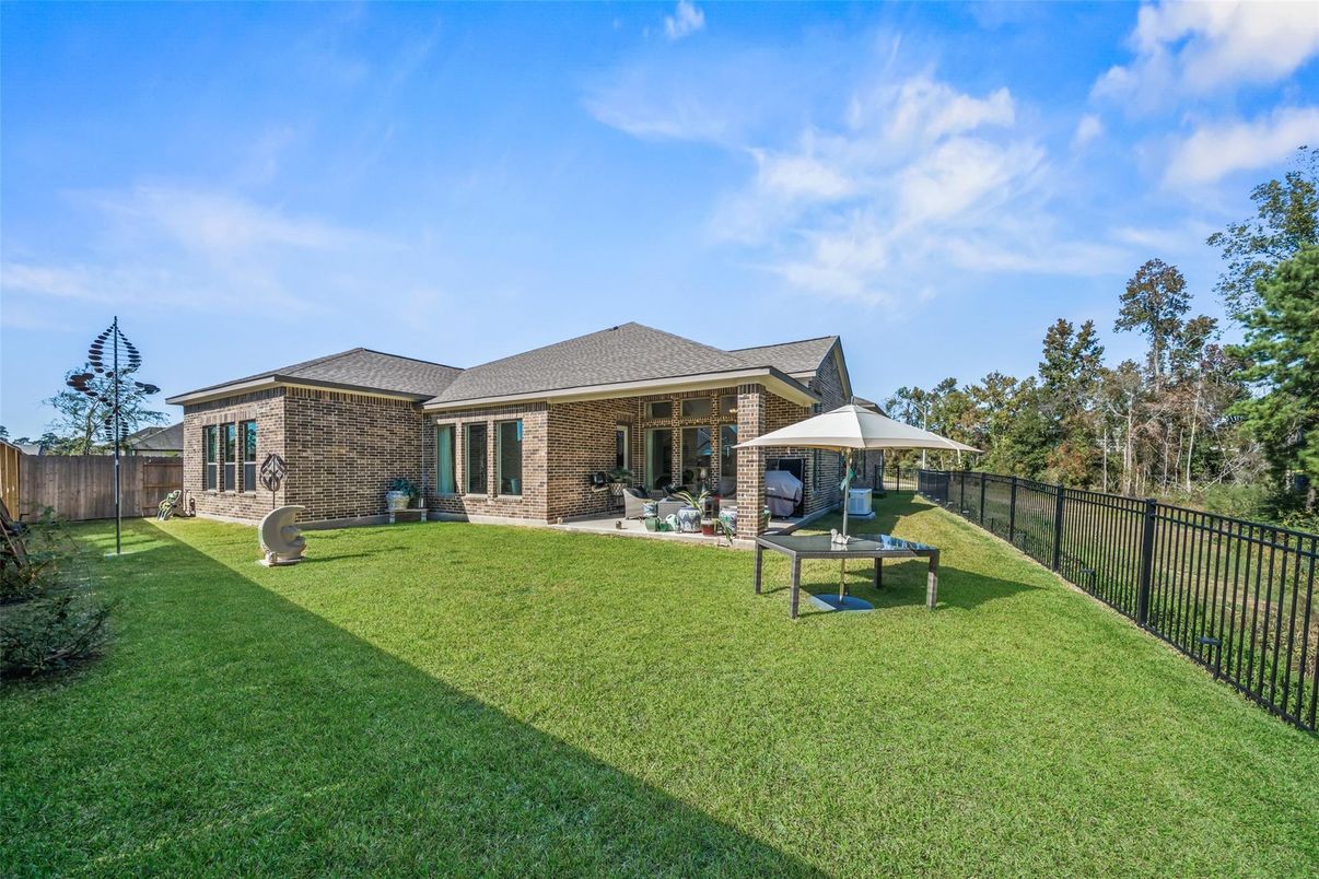 Backyard, Exterior, Playground