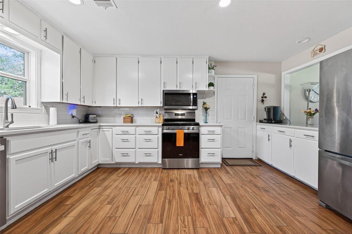 Interior, Kitchen, Recessed Lighting, Stainless Steel Appliances, Wood Texture Flooring