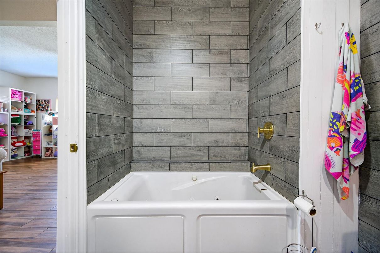 Bathroom, Interior, Stone Walls, Wood Texture Flooring