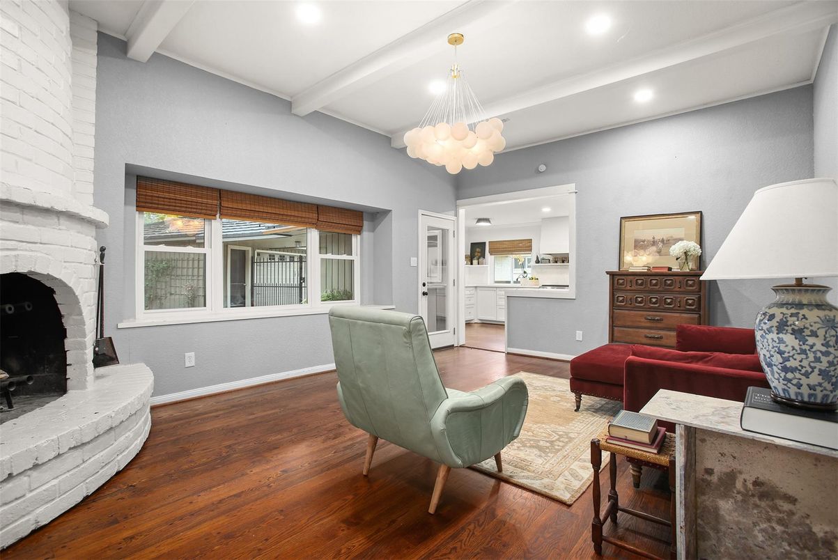 Fireplace, Interior, Living room, Pendant Lights, Recessed Lighting, Stone Walls, Wood Texture Flooring