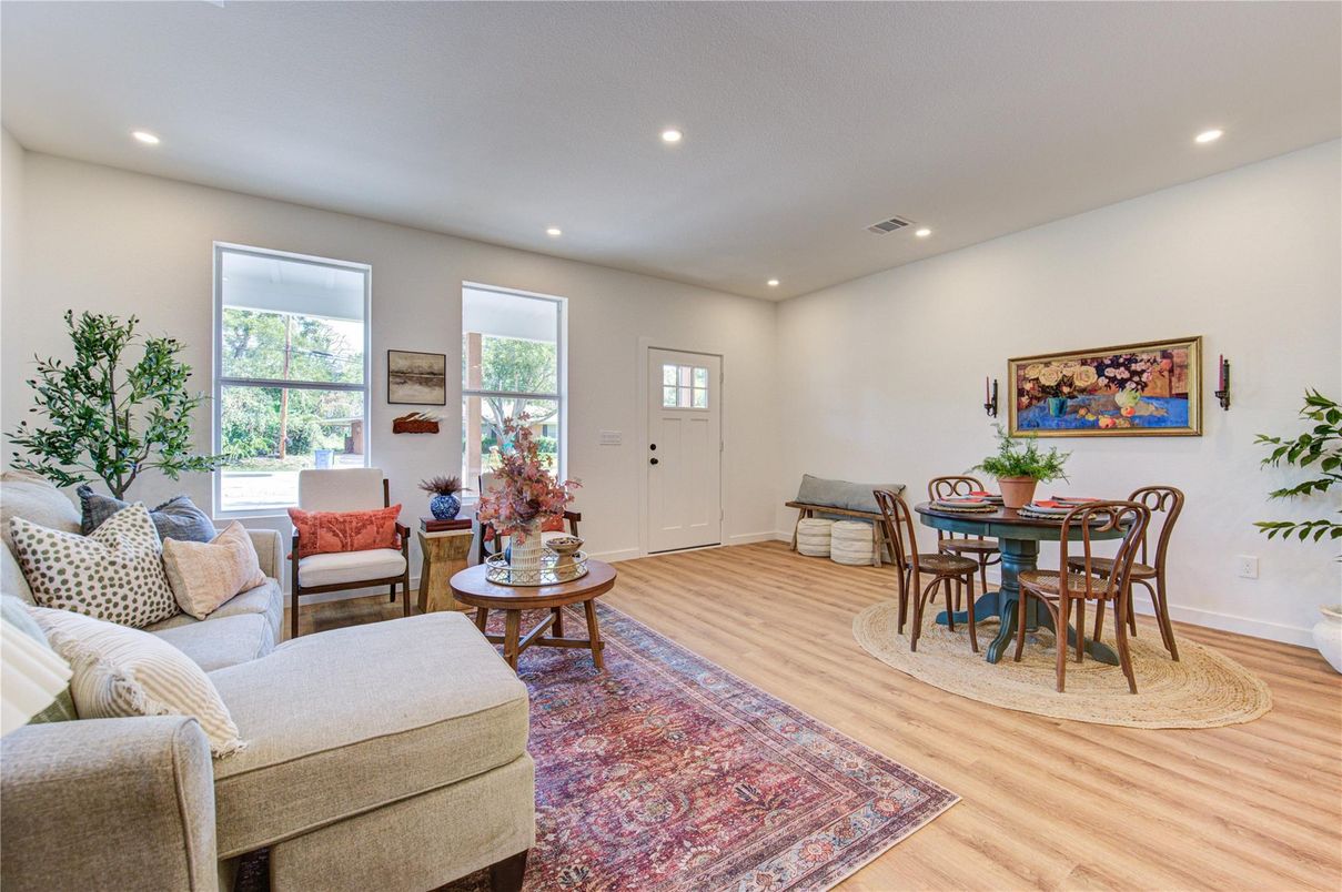 Dining room, Interior, Living room, Recessed Lighting, Wood Texture Flooring