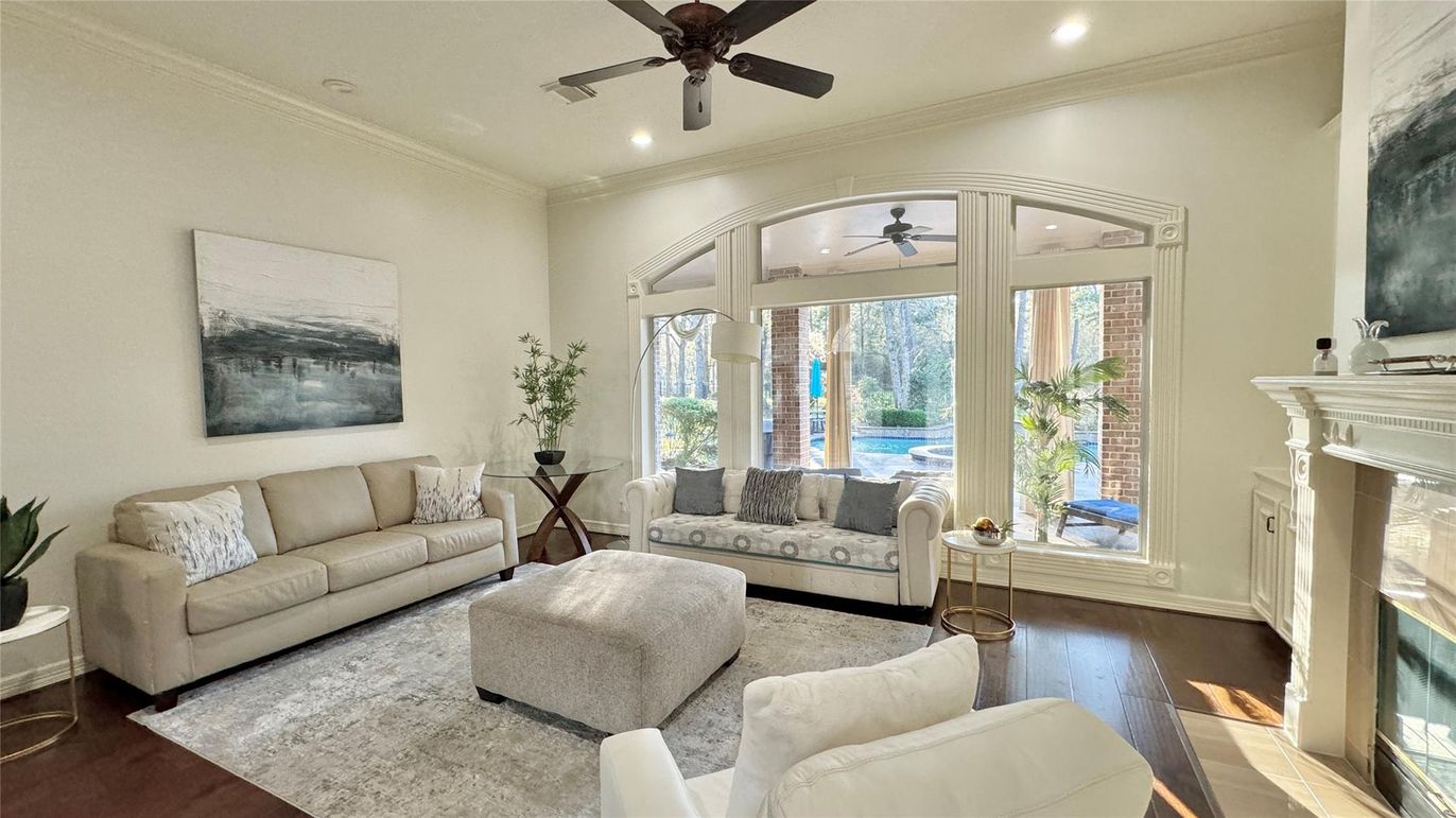 Fireplace, Interior, Living room, Recessed Lighting, Wood Texture Flooring