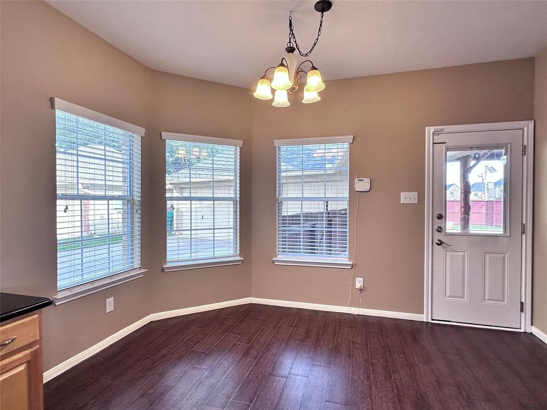 Chandelier, Empty room, Interior, Wood Texture Flooring