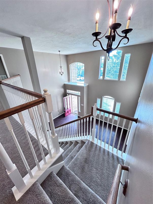 Chandelier, Dining room, Interior, Pendant Lights