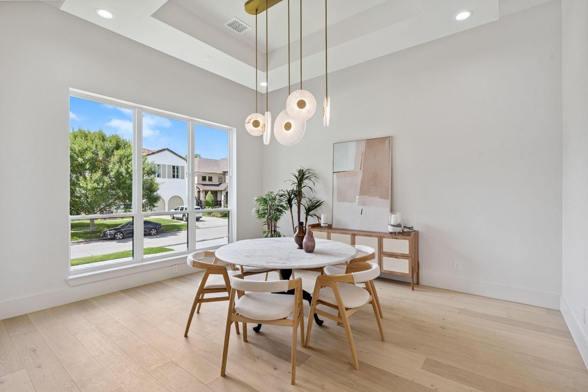 Dining room, Interior, Pendant Lights, Recessed Lighting, Wood Texture Flooring