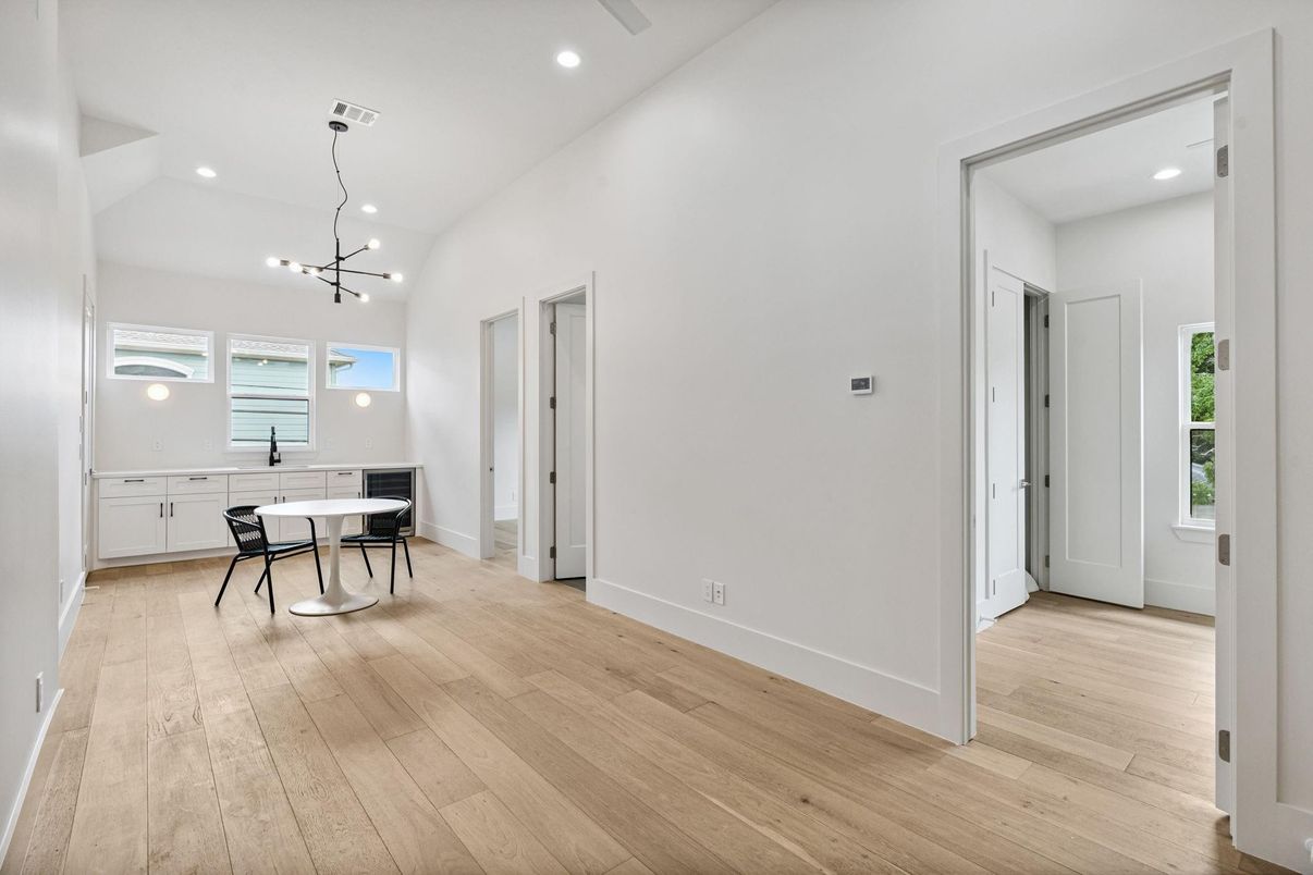 Home Office, Interior, Pendant Lights, Recessed Lighting, Wood Texture Flooring