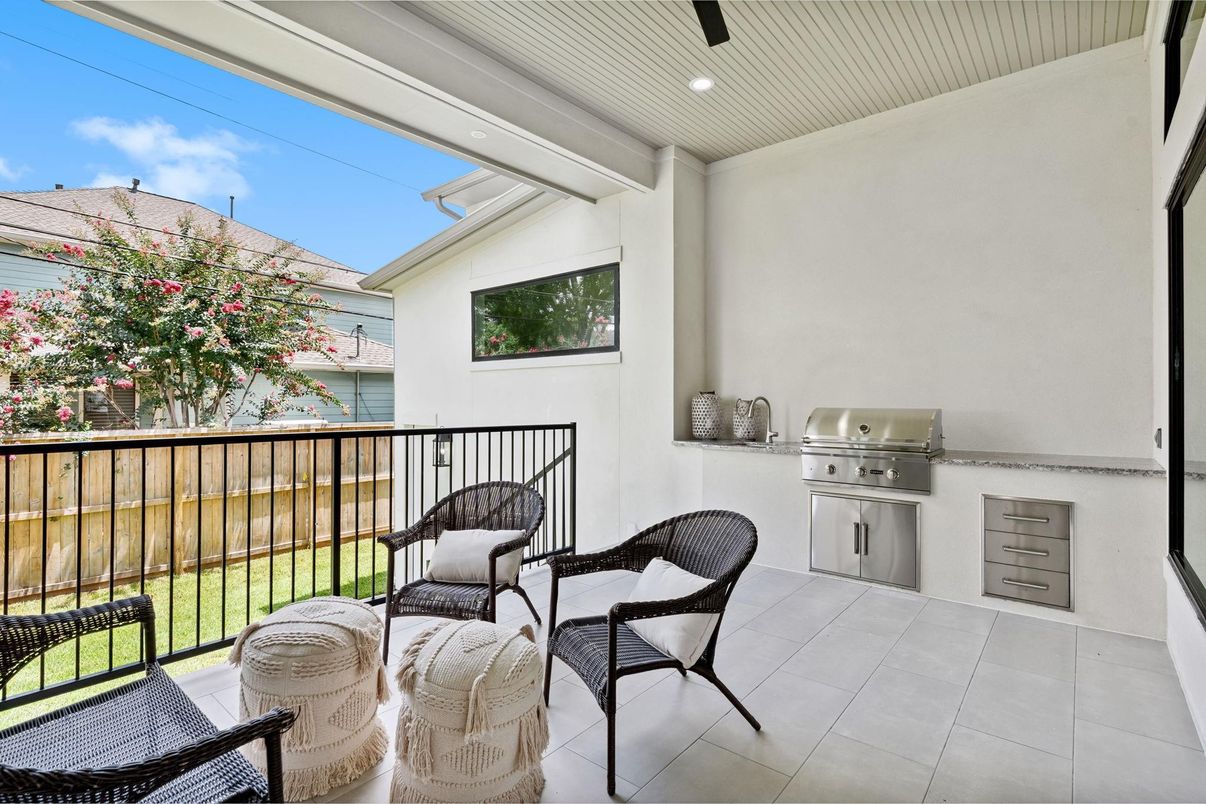 Exterior, Recessed Lighting