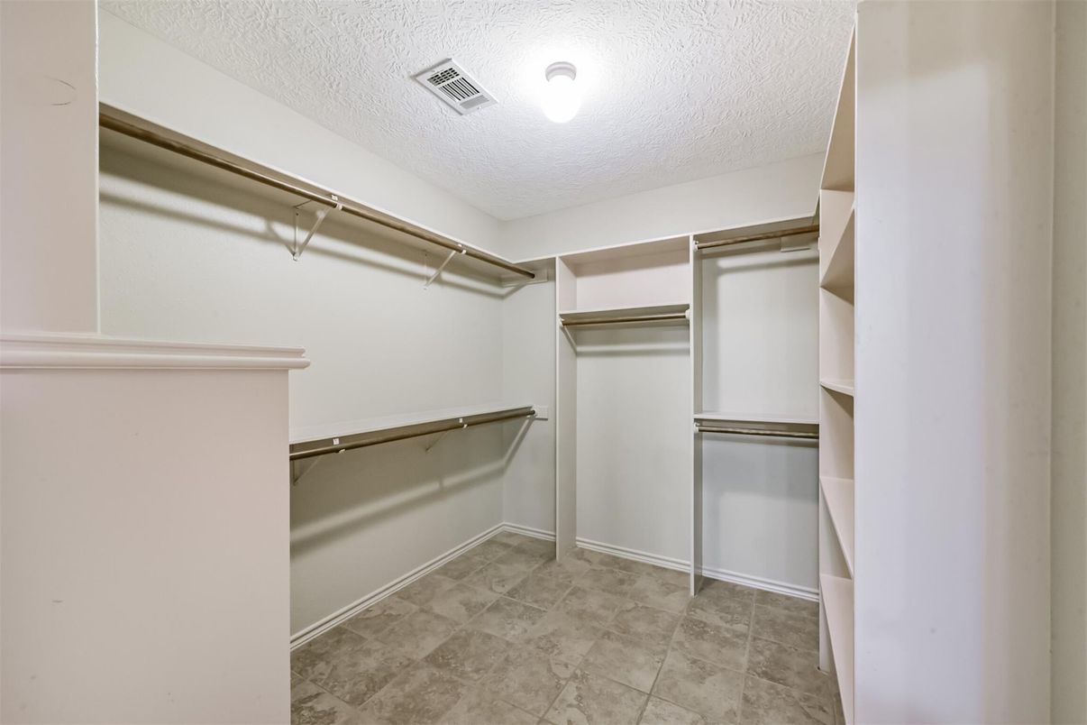 Interior, Walk-in Closets