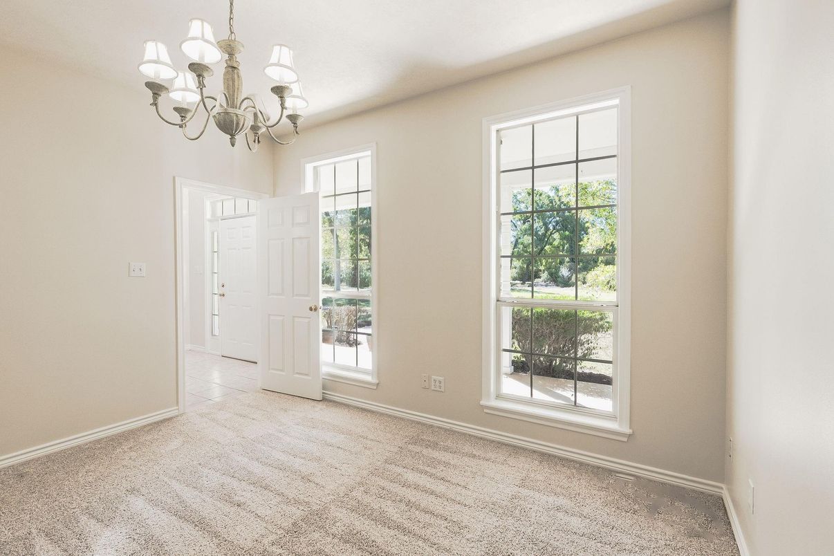 Chandelier, Empty room, Interior