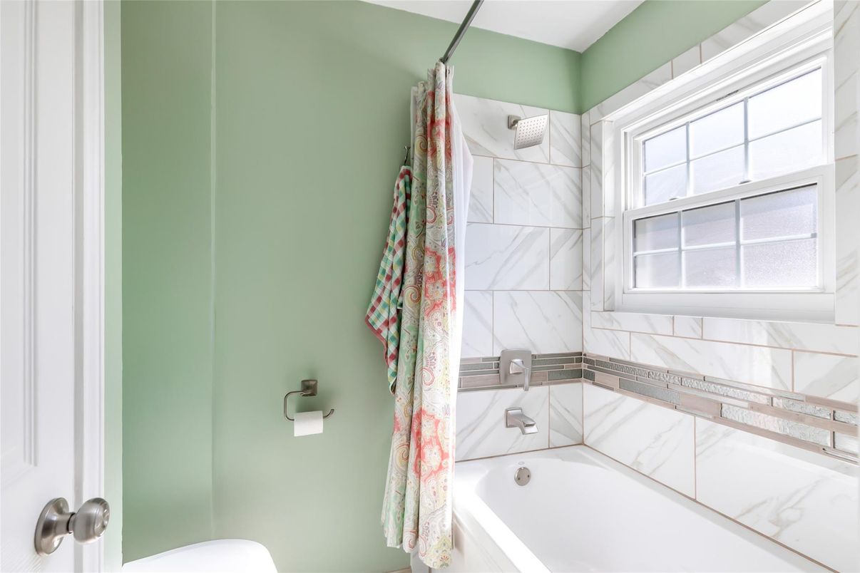 Bathroom, Interior, Marble Walls