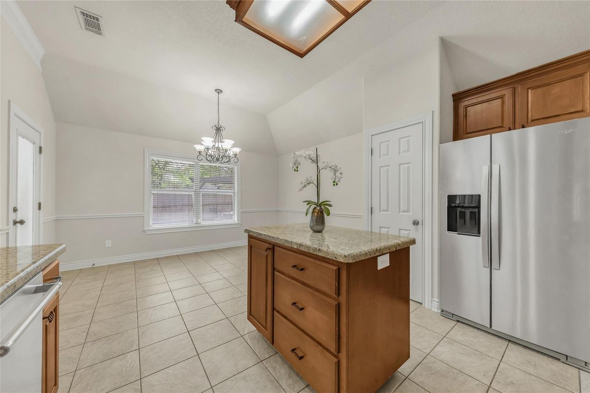Chandelier, Interior, Kitchen