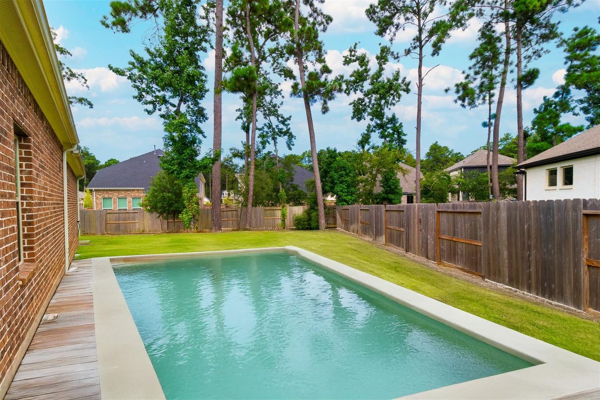 Backyard, Exterior, Pool