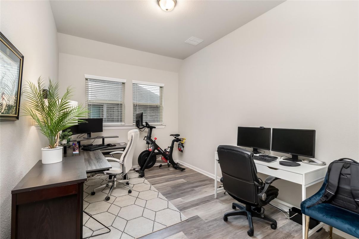 Fitness Equipment, Home Office, Interior, Wood Texture Flooring