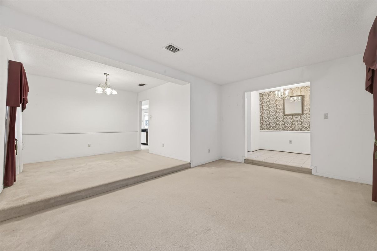 Chandelier, Empty room, Interior