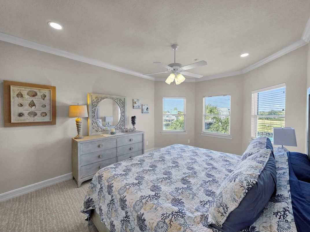 Bedroom, Interior, Recessed Lighting