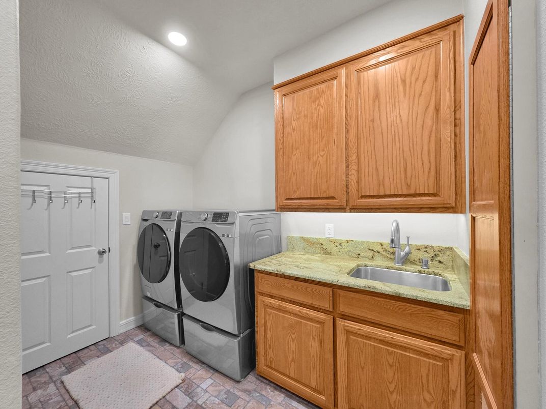 Interior, Recessed Lighting, Washer