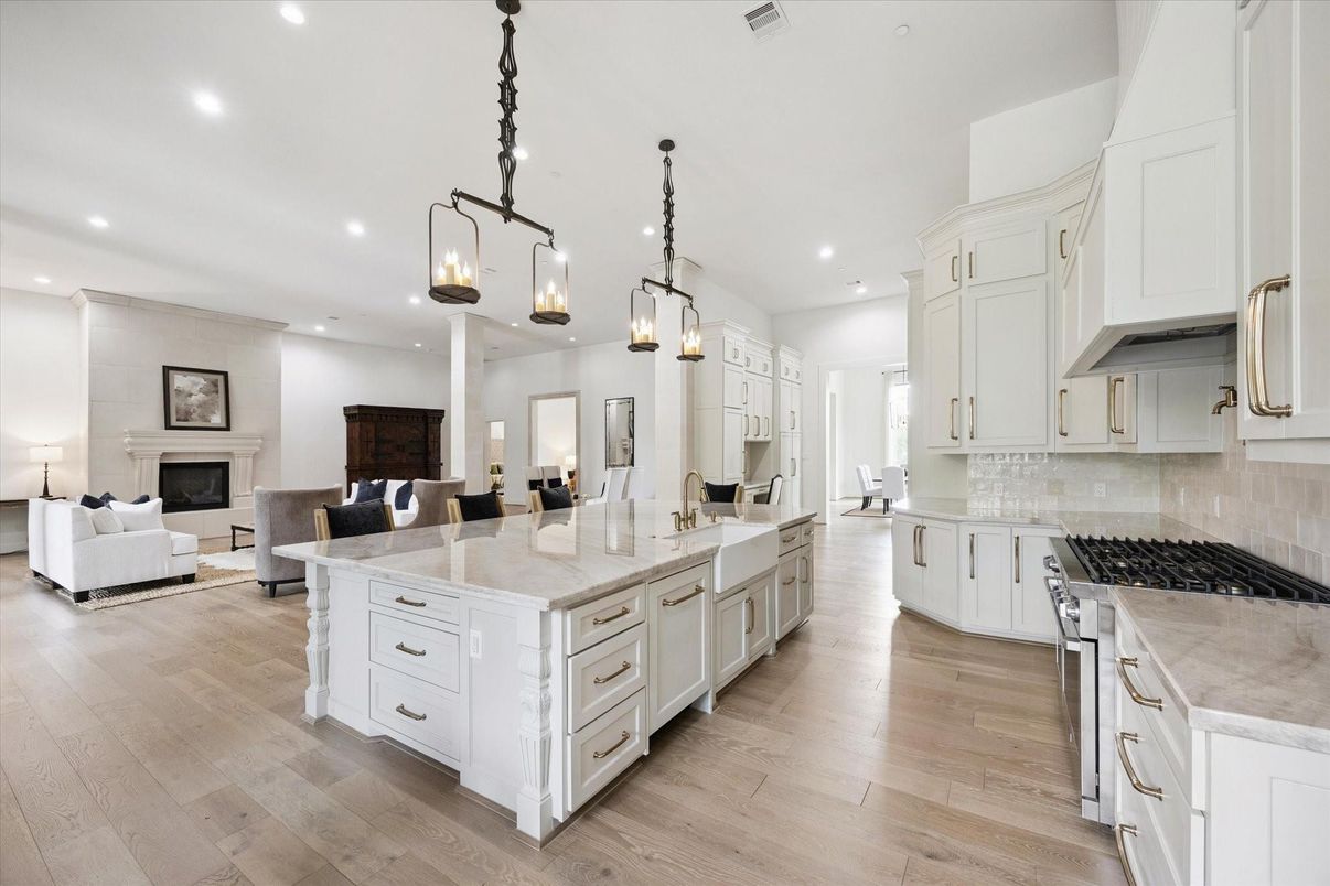 Fireplace, Interior, Kitchen, Living room, Pendant Lights, Recessed Lighting, Wood Texture Flooring