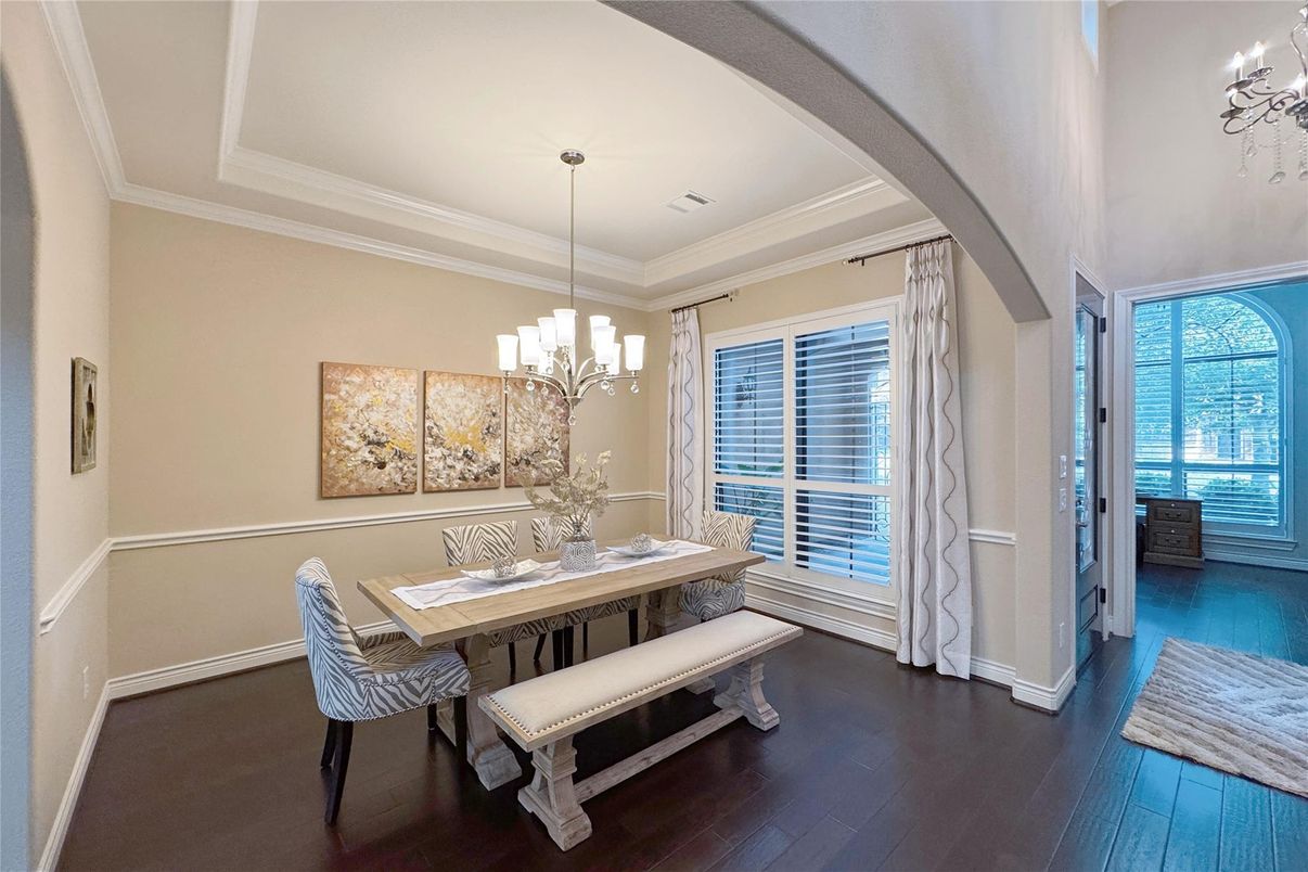 Chandelier, Dining room, Interior, Wood Texture Flooring