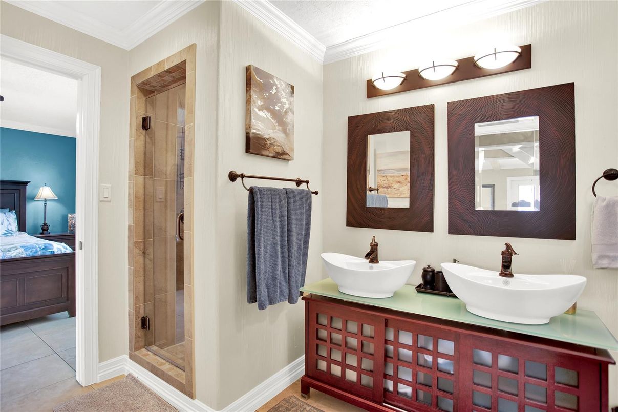 Bathroom, Dual Sink Vanities, Glass Shower, Interior