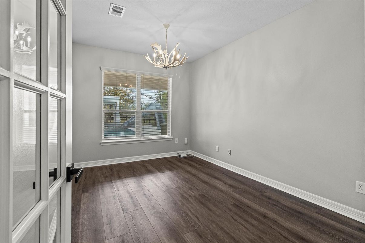 Chandelier, Empty room, Interior, Wood Texture Flooring