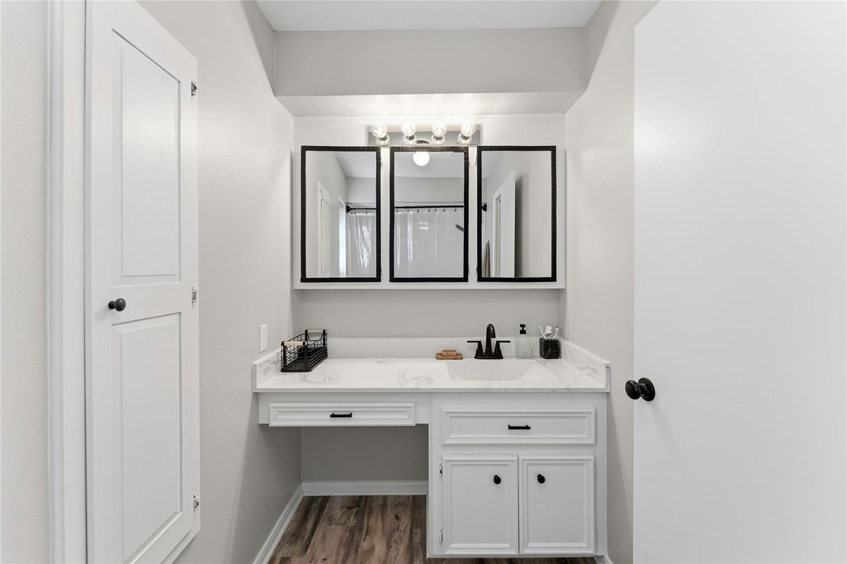 Bathroom, Interior, Wood Texture Flooring