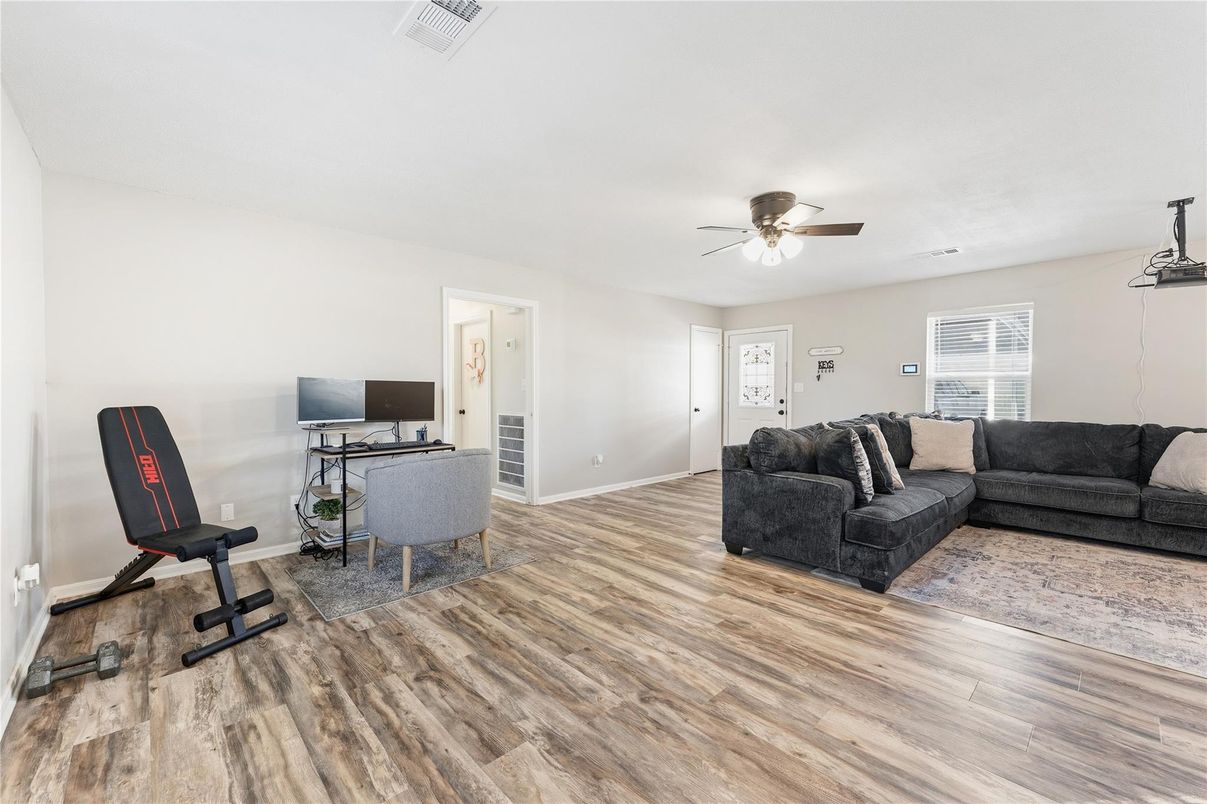 Fitness Equipment, Home Office, Interior, Wood Texture Flooring