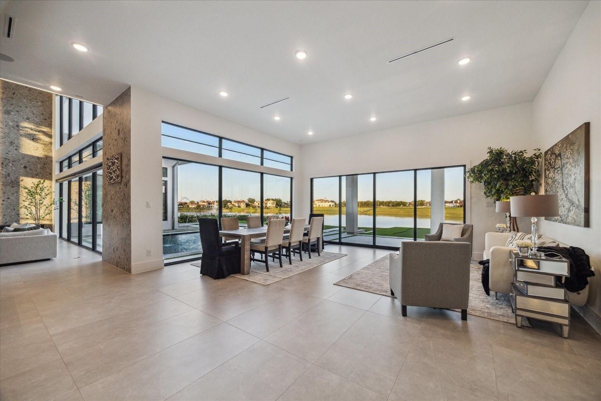 Dining room, Interior, Living room, Recessed Lighting, Water