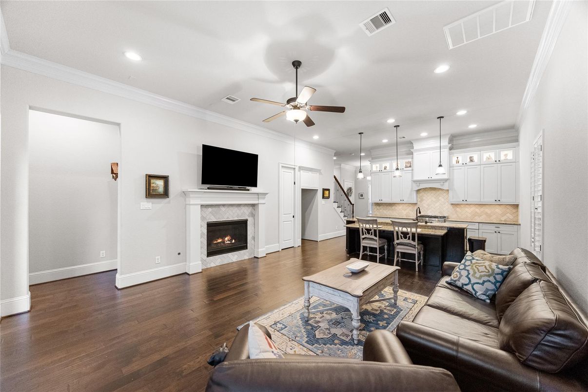 Fireplace, Interior, Kitchen, Living room, Pendant Lights, Recessed Lighting, Wood Texture Flooring