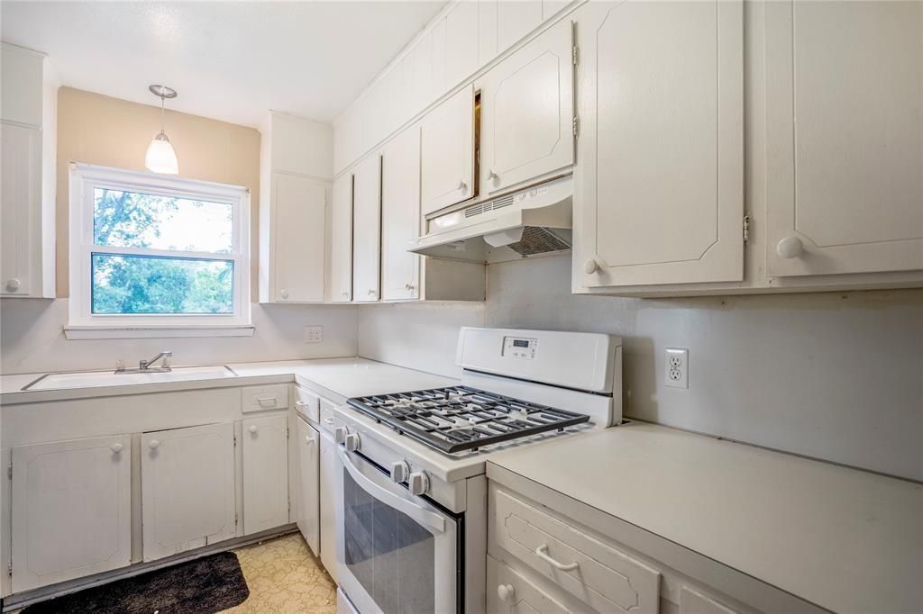 Interior, Kitchen, Pendant Lights