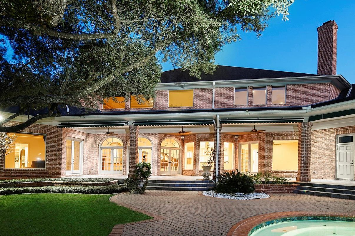 Exterior, Facade, Brick Facade, French Provincial