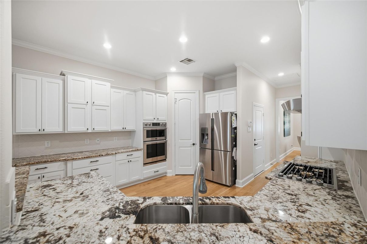 Interior, Kitchen, Recessed Lighting, Stainless Steel Appliances, Wood Texture Flooring