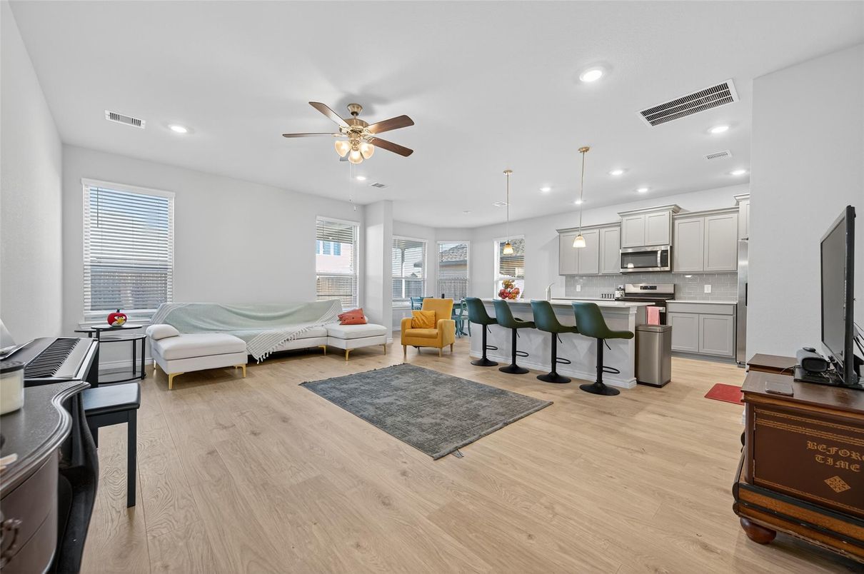 Interior, Kitchen, Living room, Pendant Lights, Recessed Lighting, Stainless Steel Appliances, Wood Texture Flooring