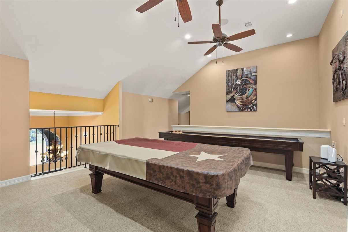 Billiard Table, Game Room, Interior, Recessed Lighting