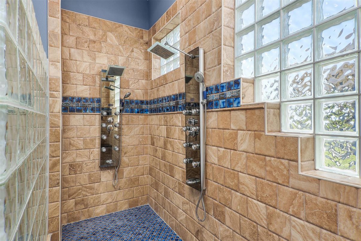 Bathroom, Interior, Stone Walls