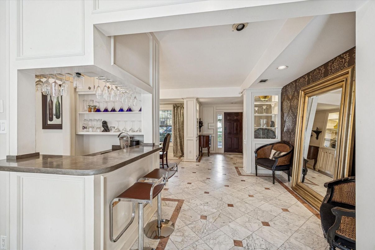 Interior, Marble, Recessed Lighting