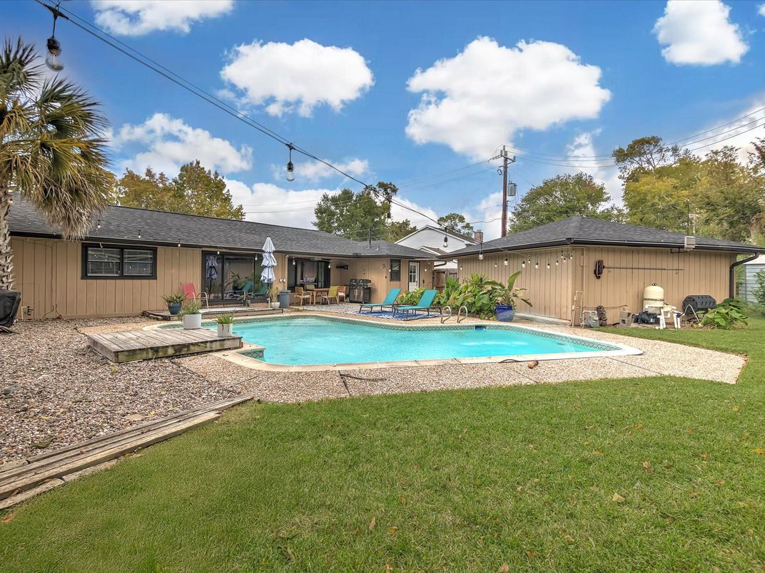 Backyard, Exterior, Pool