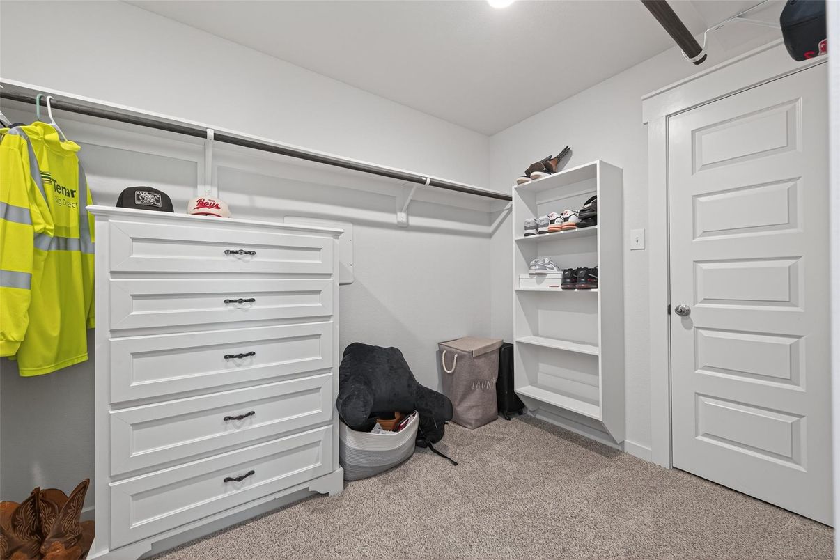 Interior, Recessed Lighting, Walk-in Closets