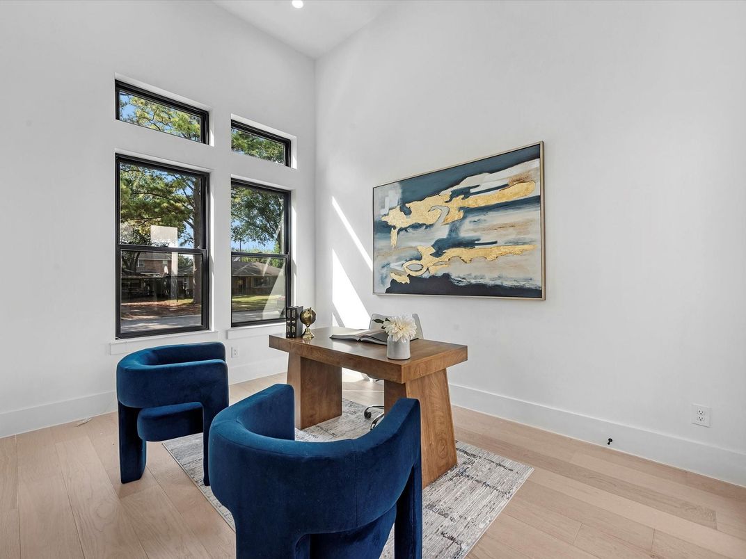 Home Office, Interior, Recessed Lighting, Wood Texture Flooring