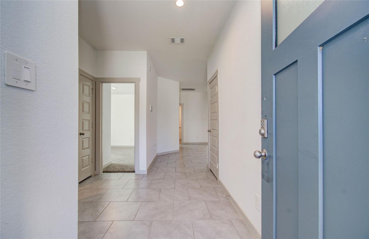 Interior, Recessed Lighting