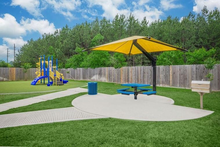 Backyard, Exterior, Playground