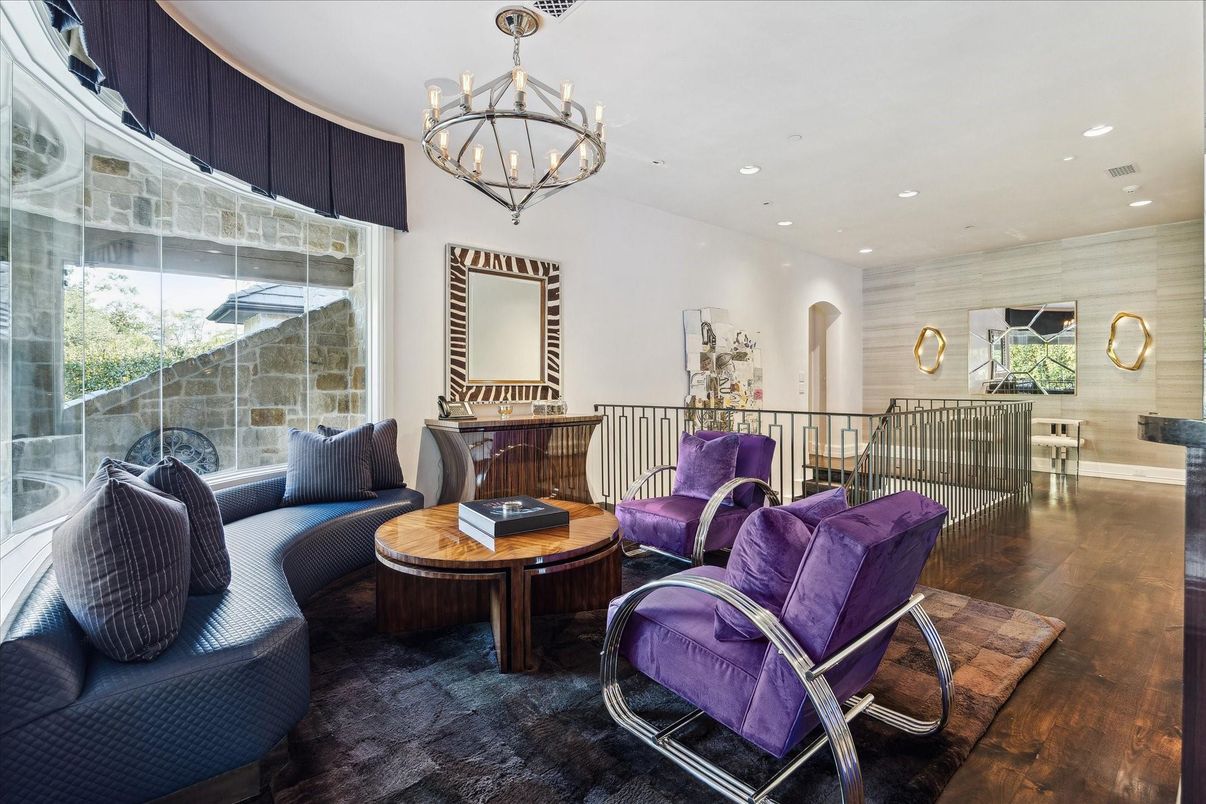 Chandelier, Interior, Living room, Recessed Lighting, Wood Texture Flooring