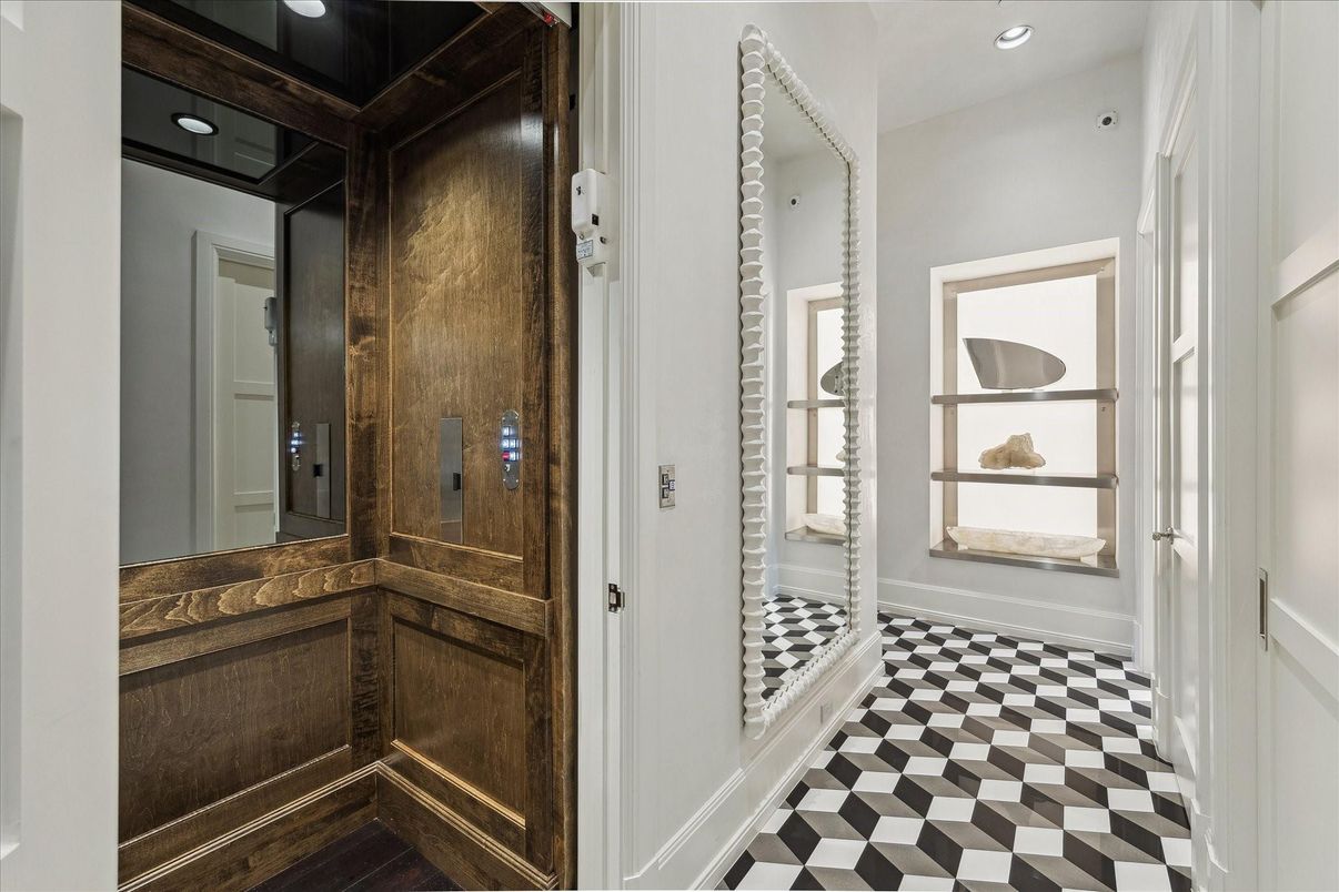 Elevator, Interior, Recessed Lighting