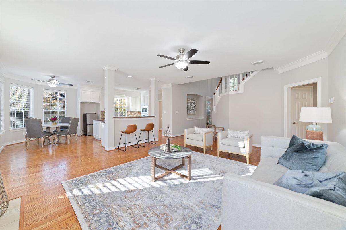 Dining room, Interior, Kitchen, Living room, Recessed Lighting, Wood Texture Flooring