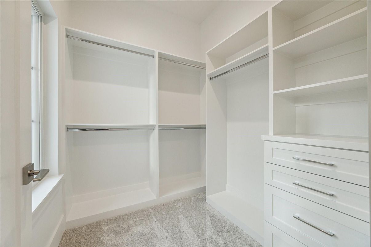 Interior, Walk-in Closets